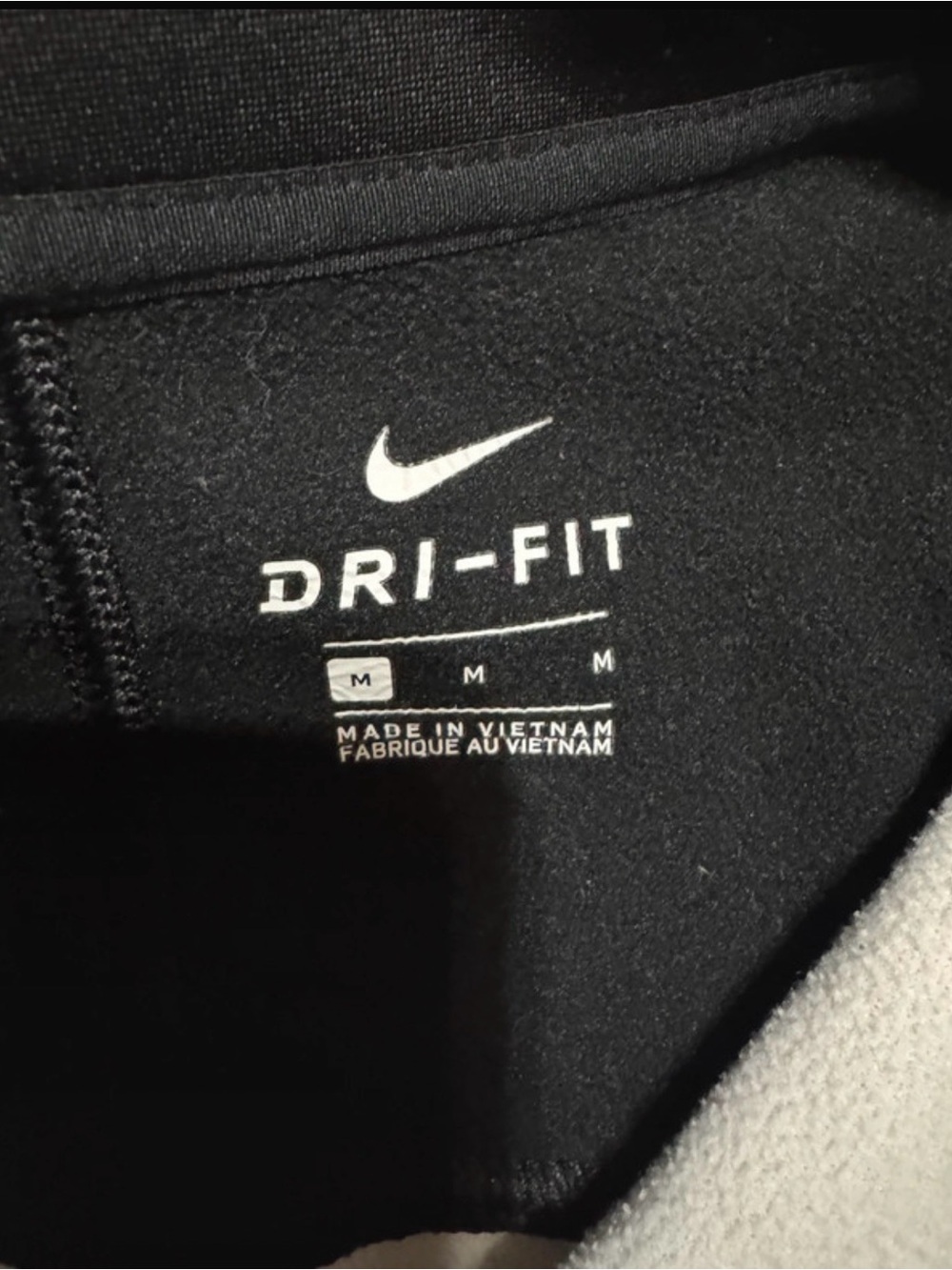 Nike Dri-FIT Men’s Gray Black Quarter Zip Pullover Size M